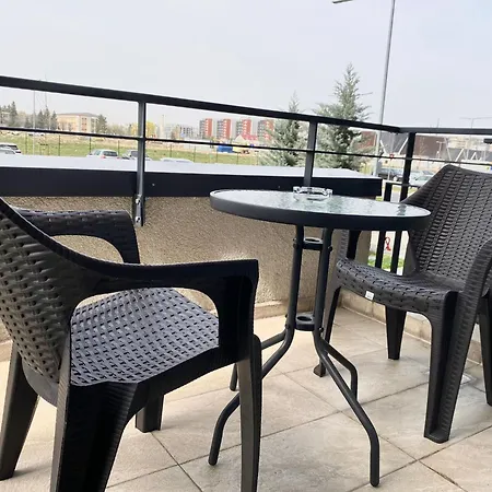 Apartment Jad - Luxury 3 & 2 In Kasper, Near Coresi Mall