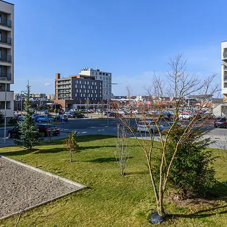 Apartment Jad - Luxury 3 & 2 In Kasper, Near Coresi Mall *