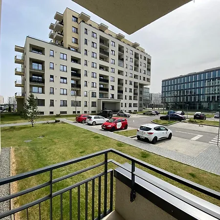 Jad - Luxury 3 & 2 In Kasper, Near Coresi Mall Apartment Brasov