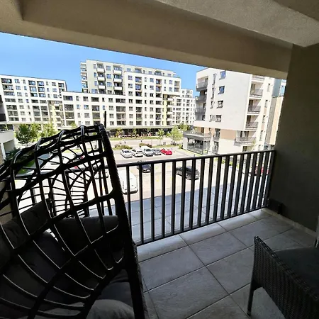 Apartment Jad - Luxury 3 & 2 In Kasper, Near Coresi Mall *