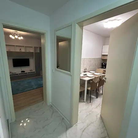 Jad - Luxury 3 & 2 In Kasper, Near Coresi Mall * Brasov