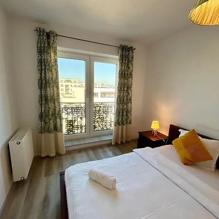 Jad - Luxury 3 & 2 In Kasper, Near Coresi Mall Apartment Brasov
